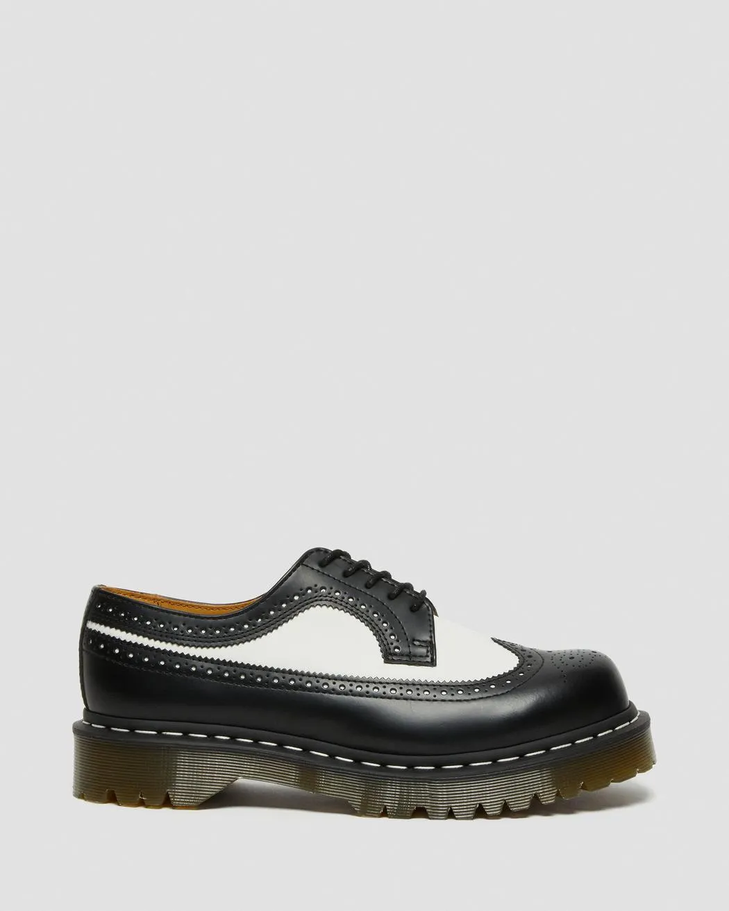 3889 Bex Brogue