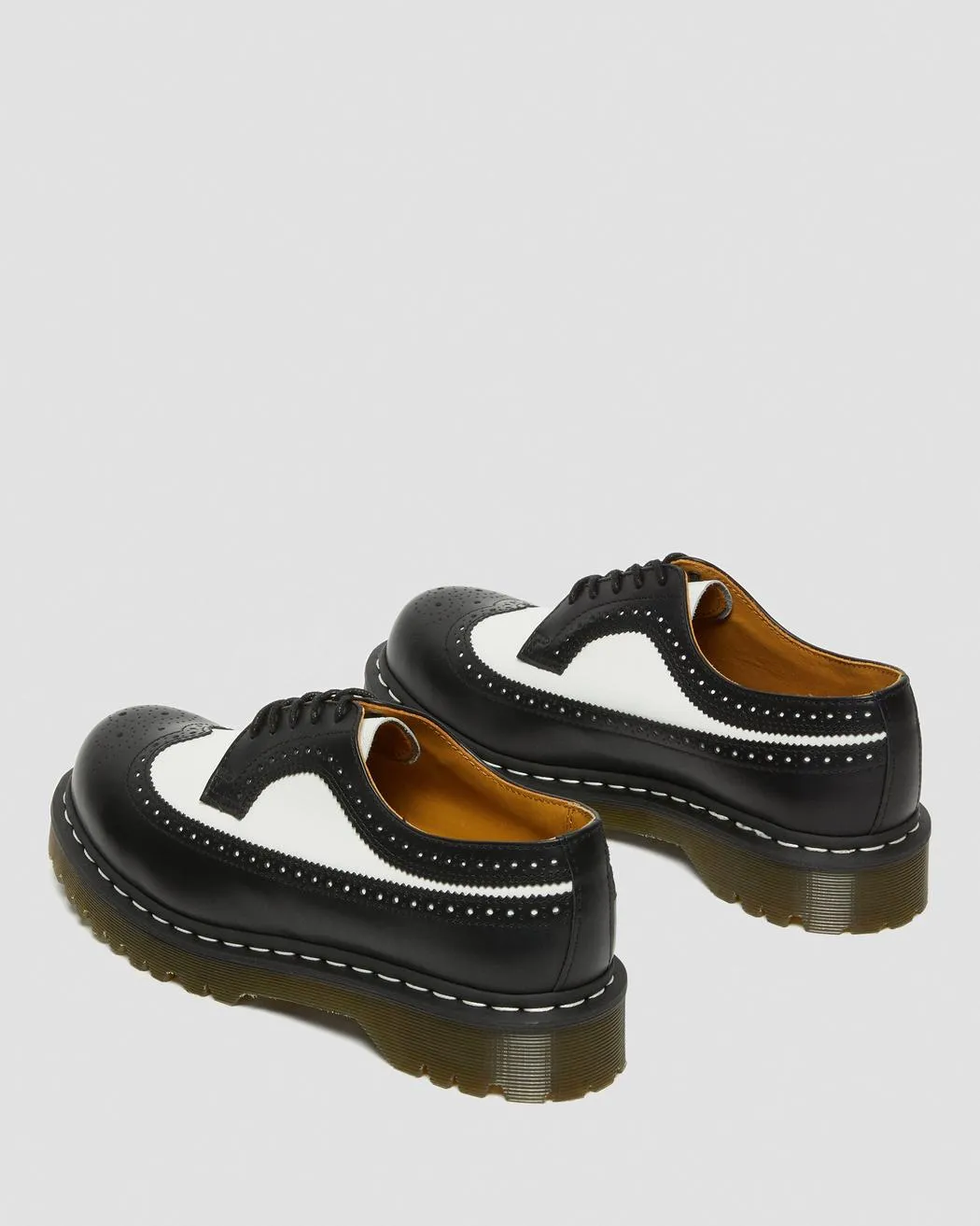 3889 Bex Brogue