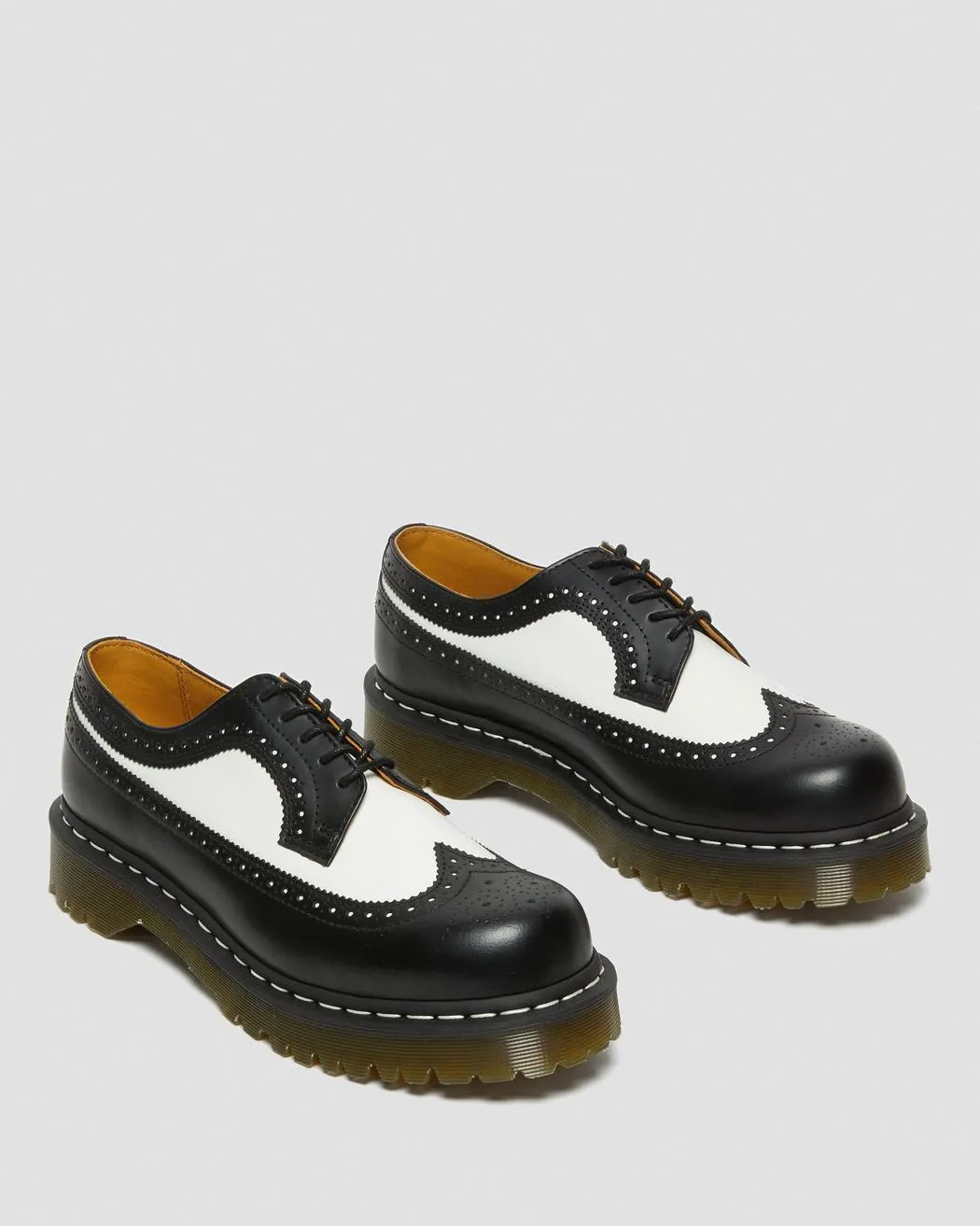 3889 Bex Brogue