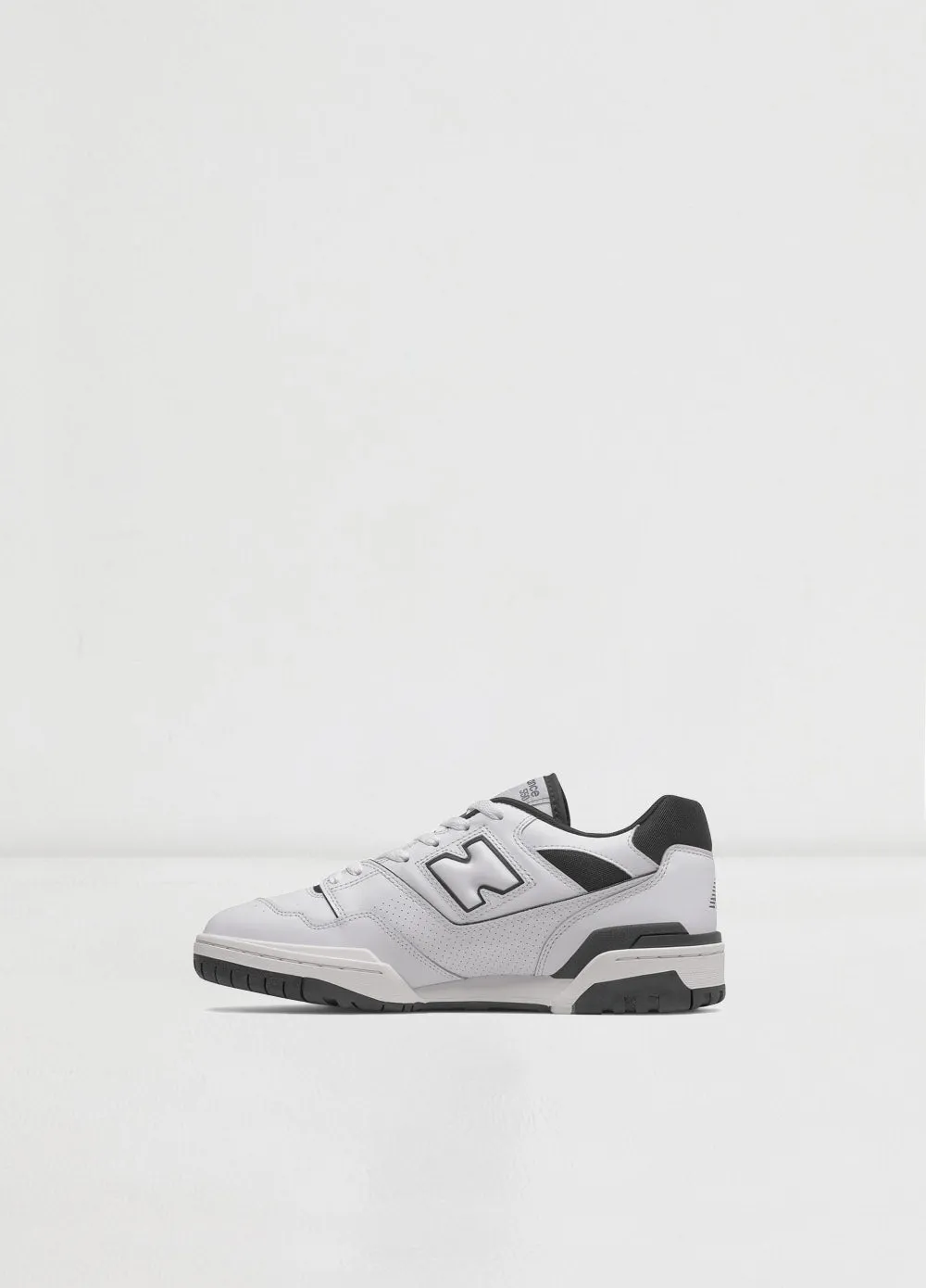 550 Sneakers