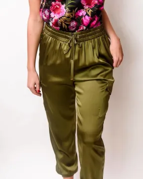 Elsie Pant in Tea Leaf | Tea Leaf