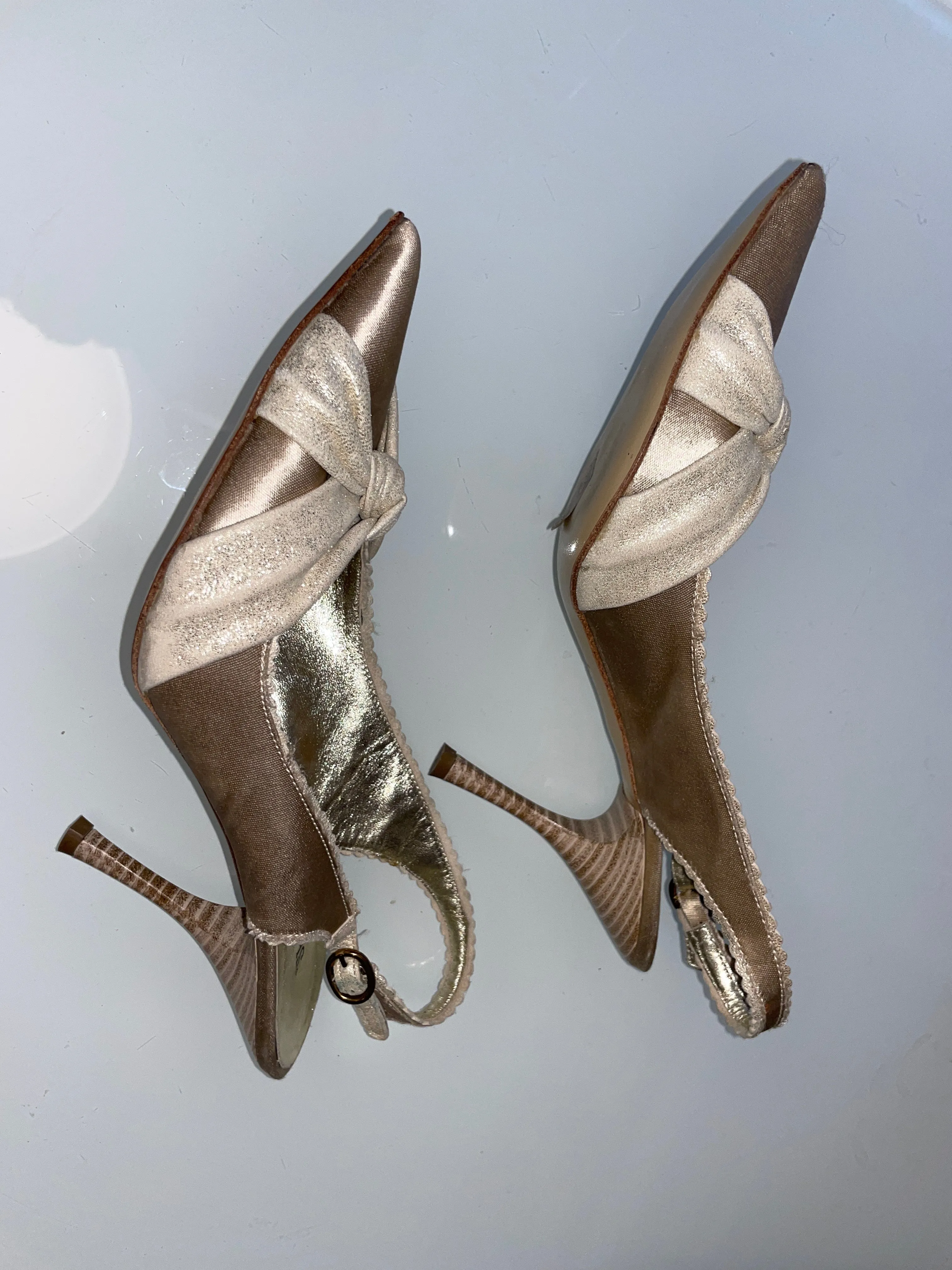 golden red carpet satin pointed heels