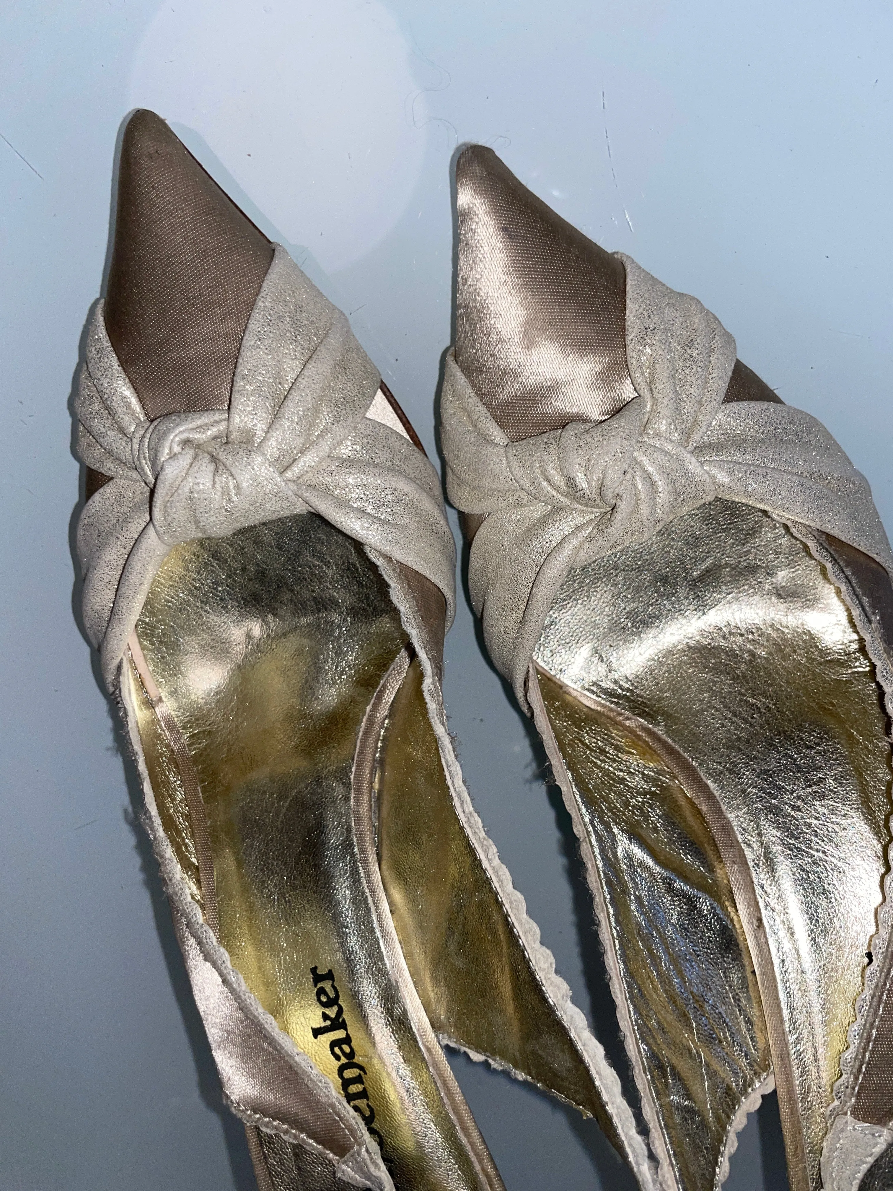 golden red carpet satin pointed heels