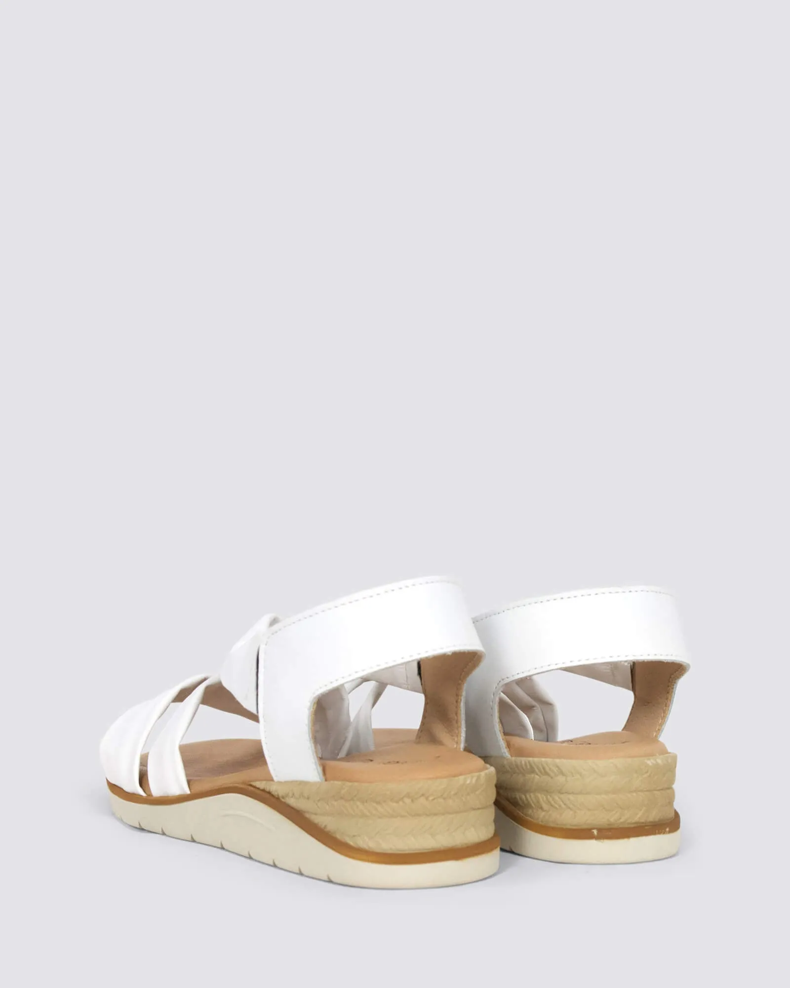 J700 PISO LORA BLANCO