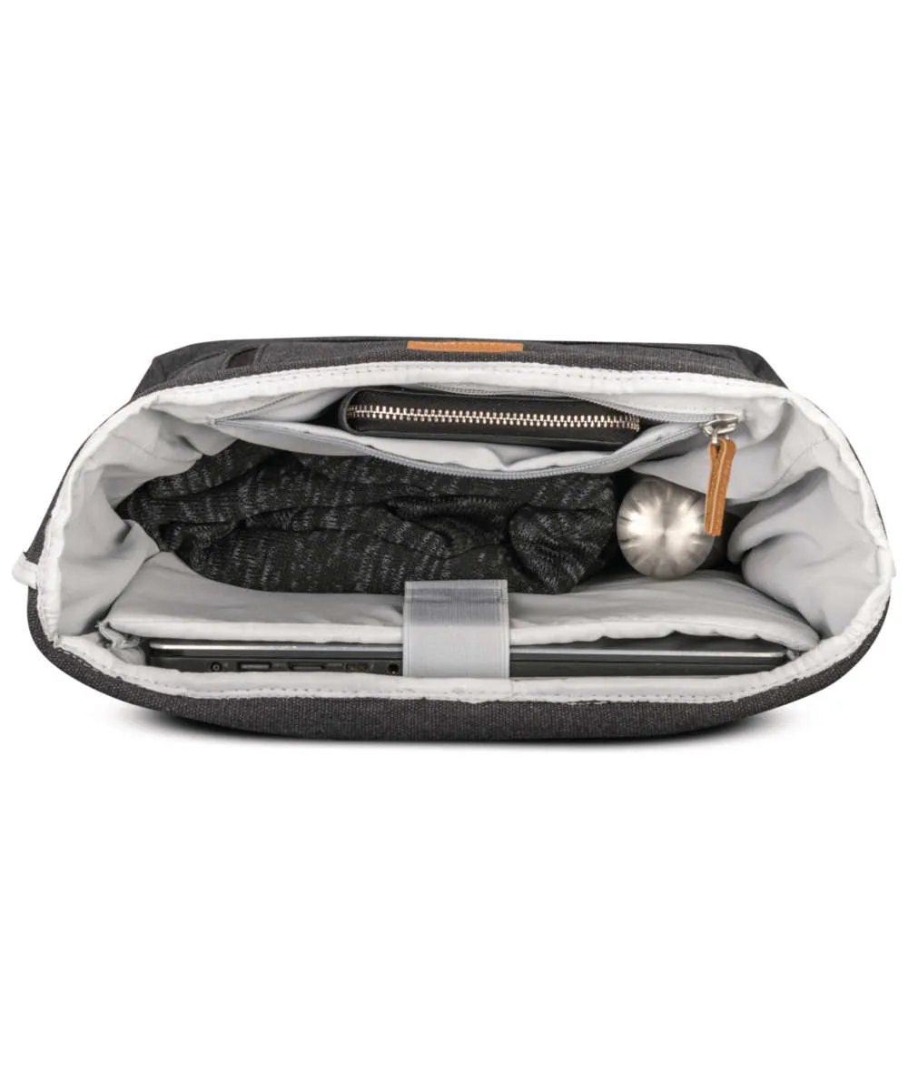 Johnny Urban Adam Medium Rucksack