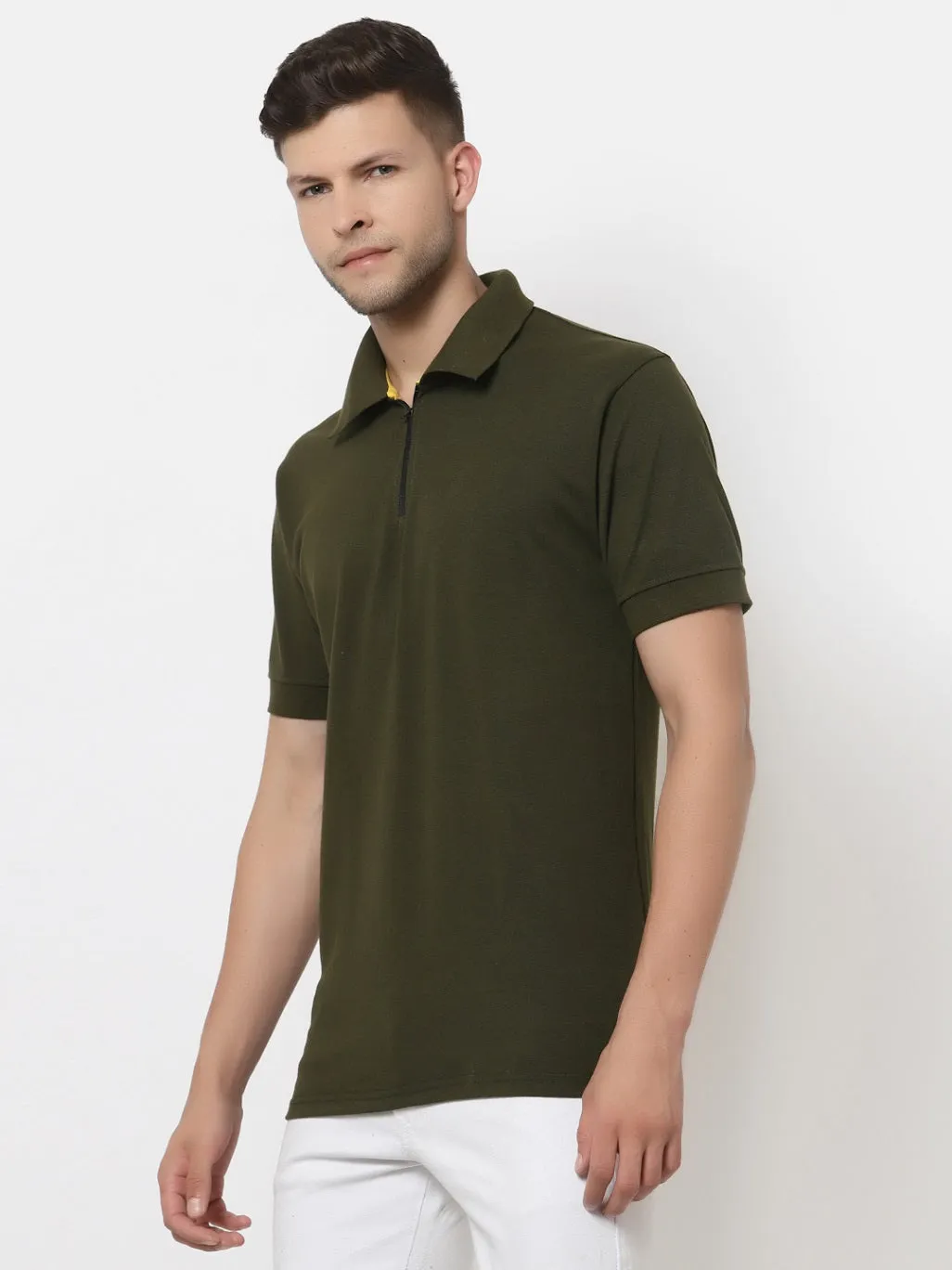 Men's Solid Cotton Regular Fit Zipper Polo T-Shirt