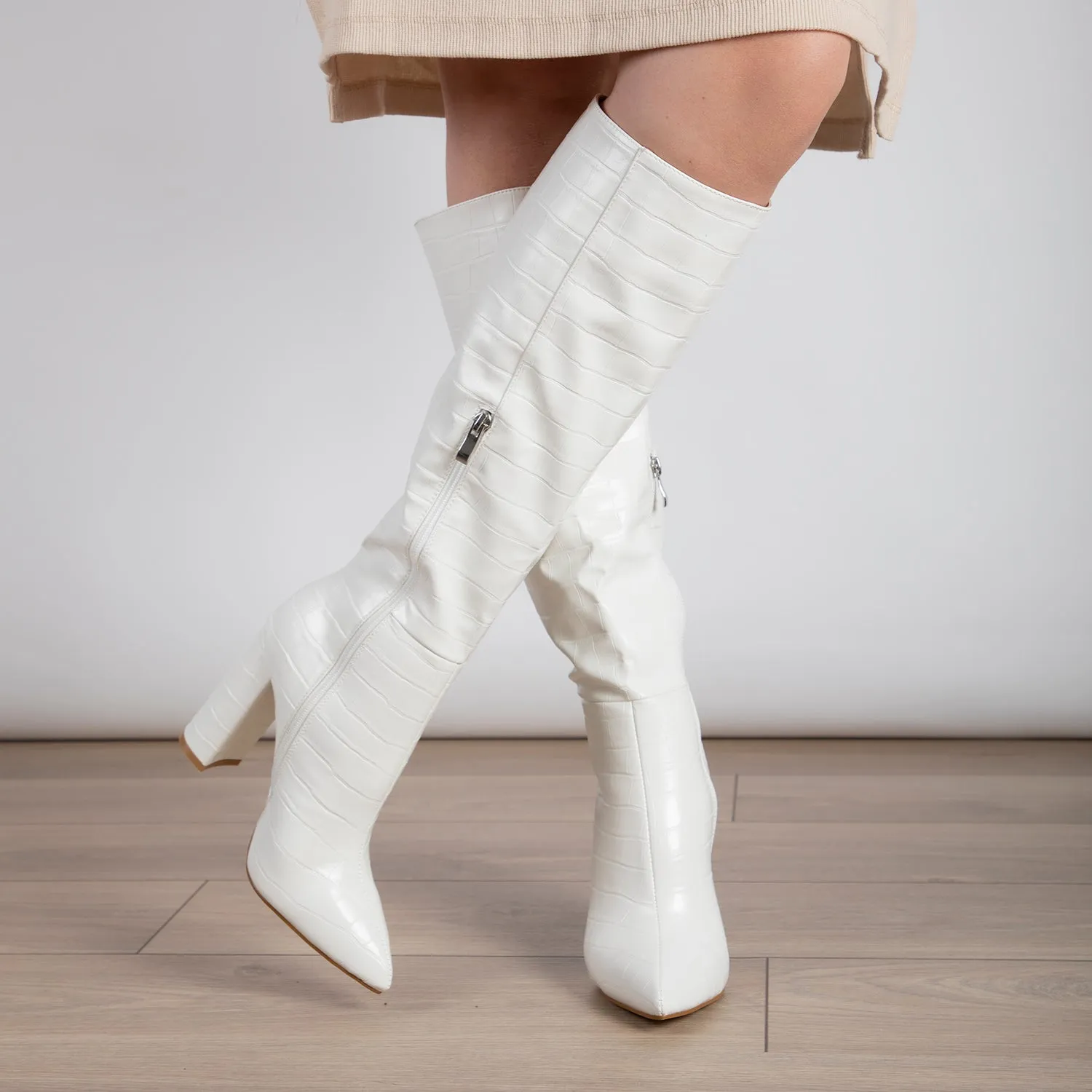 RAID Kennedia Long Boot in White