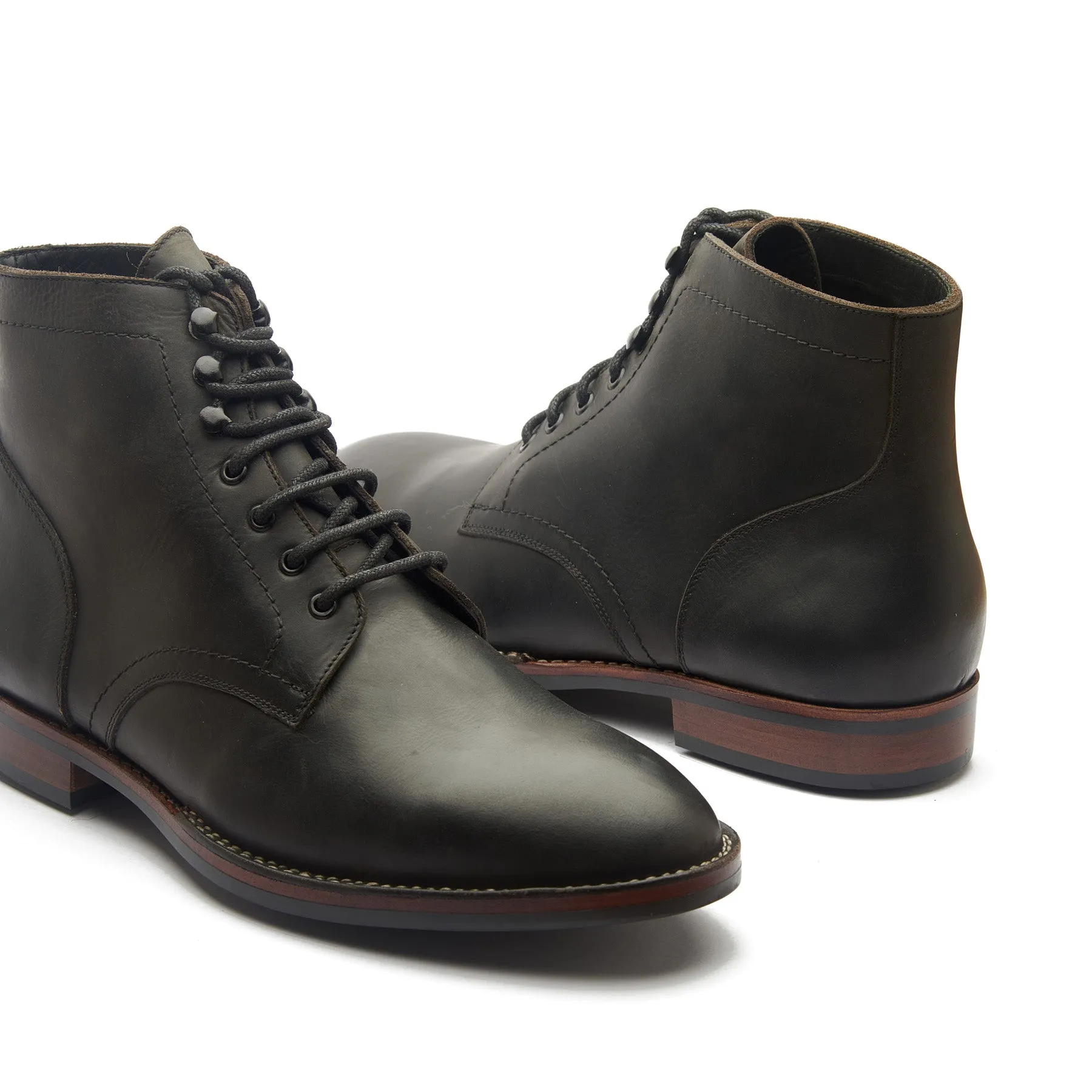 Rudiger, Service Boot - Black Waxy Pullup | Stitchdown Construction