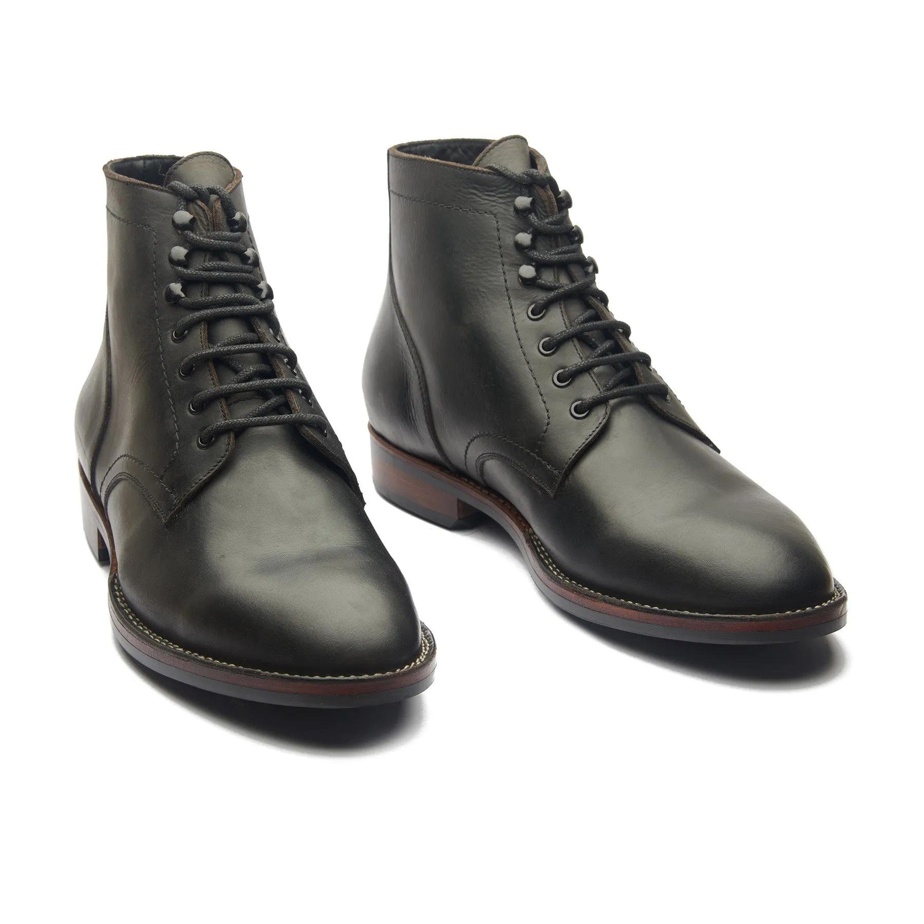 Rudiger, Service Boot - Black Waxy Pullup | Stitchdown Construction