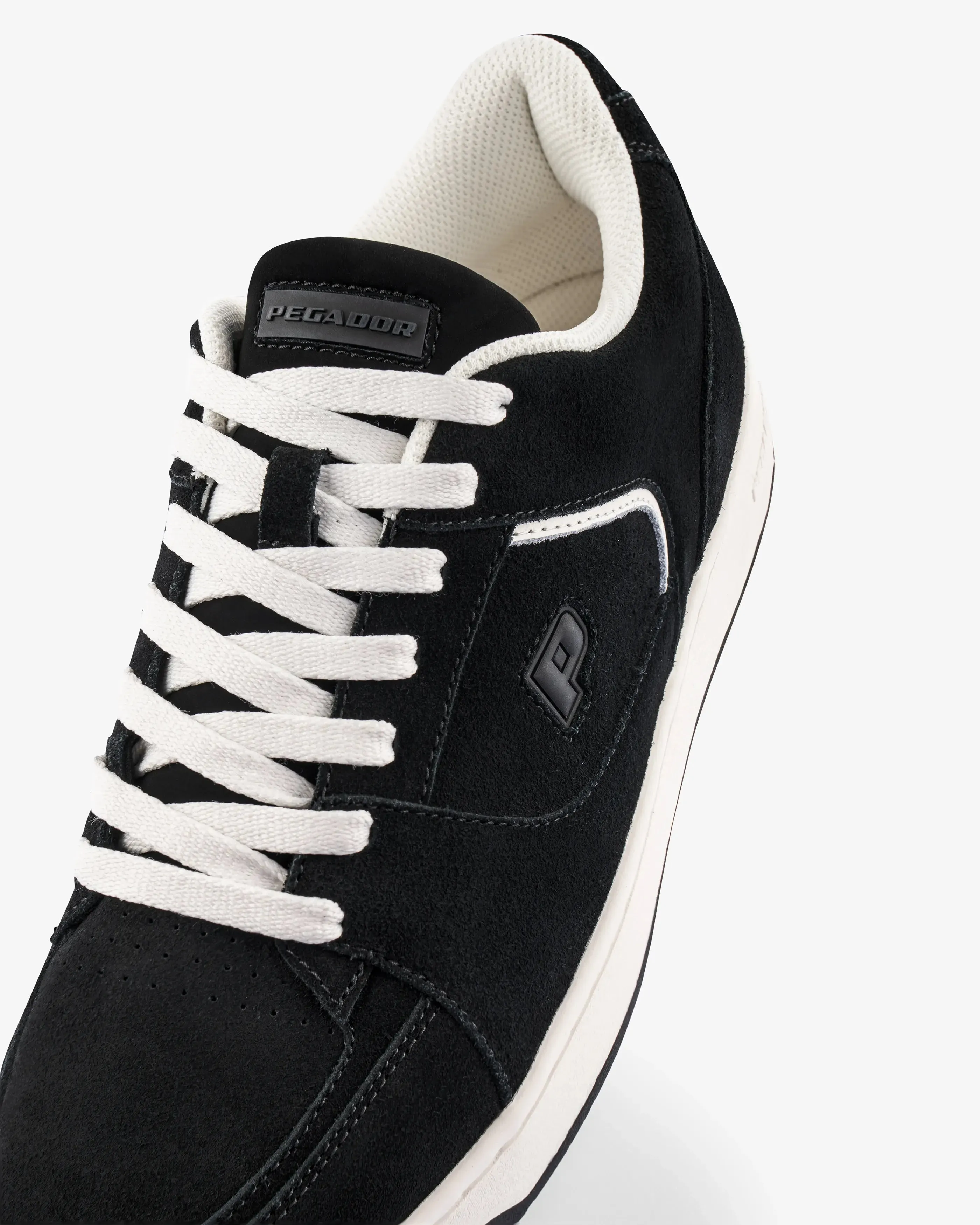 Serenus Low Suede Black Off-White