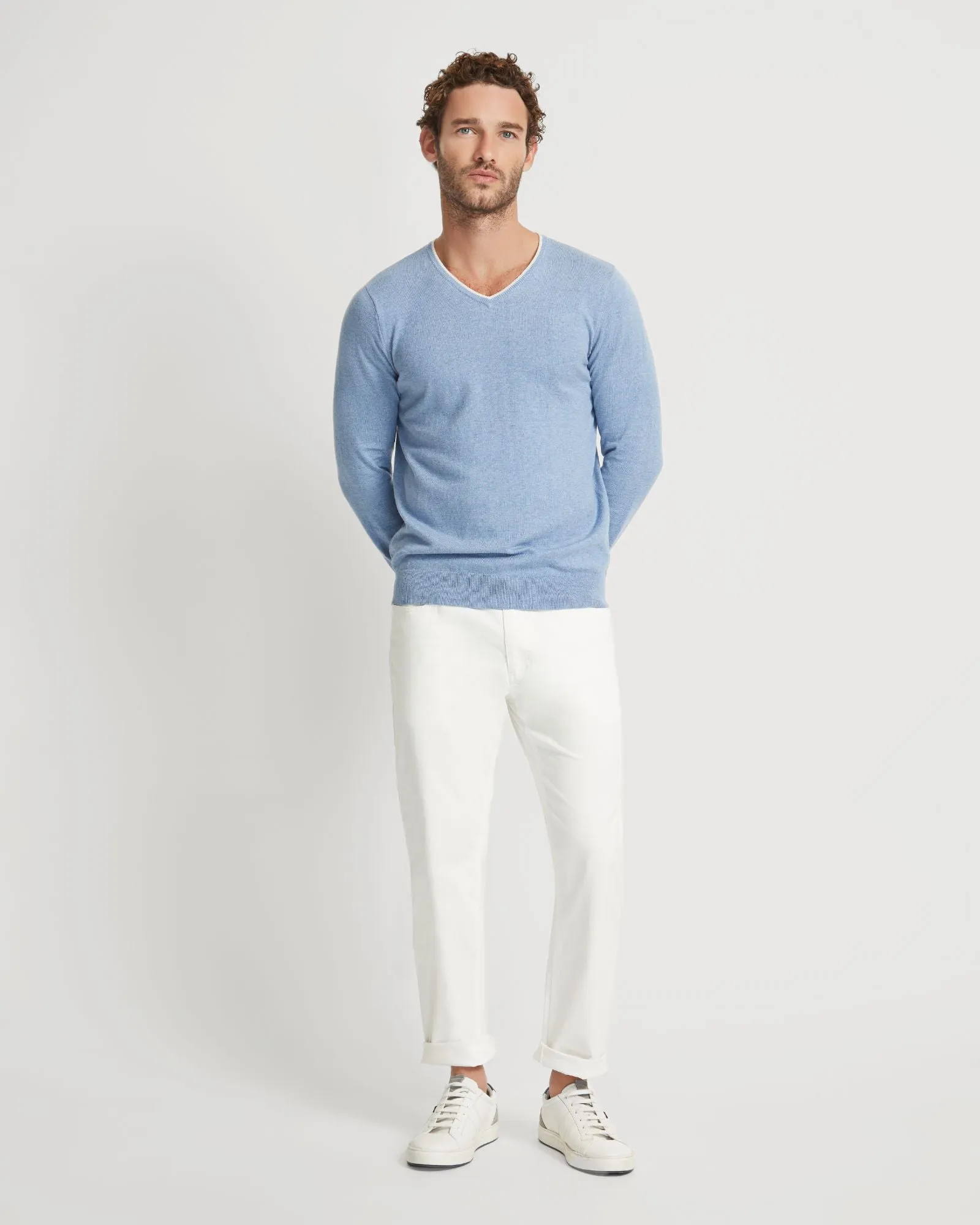 Tipping V-Neck Knitted Top